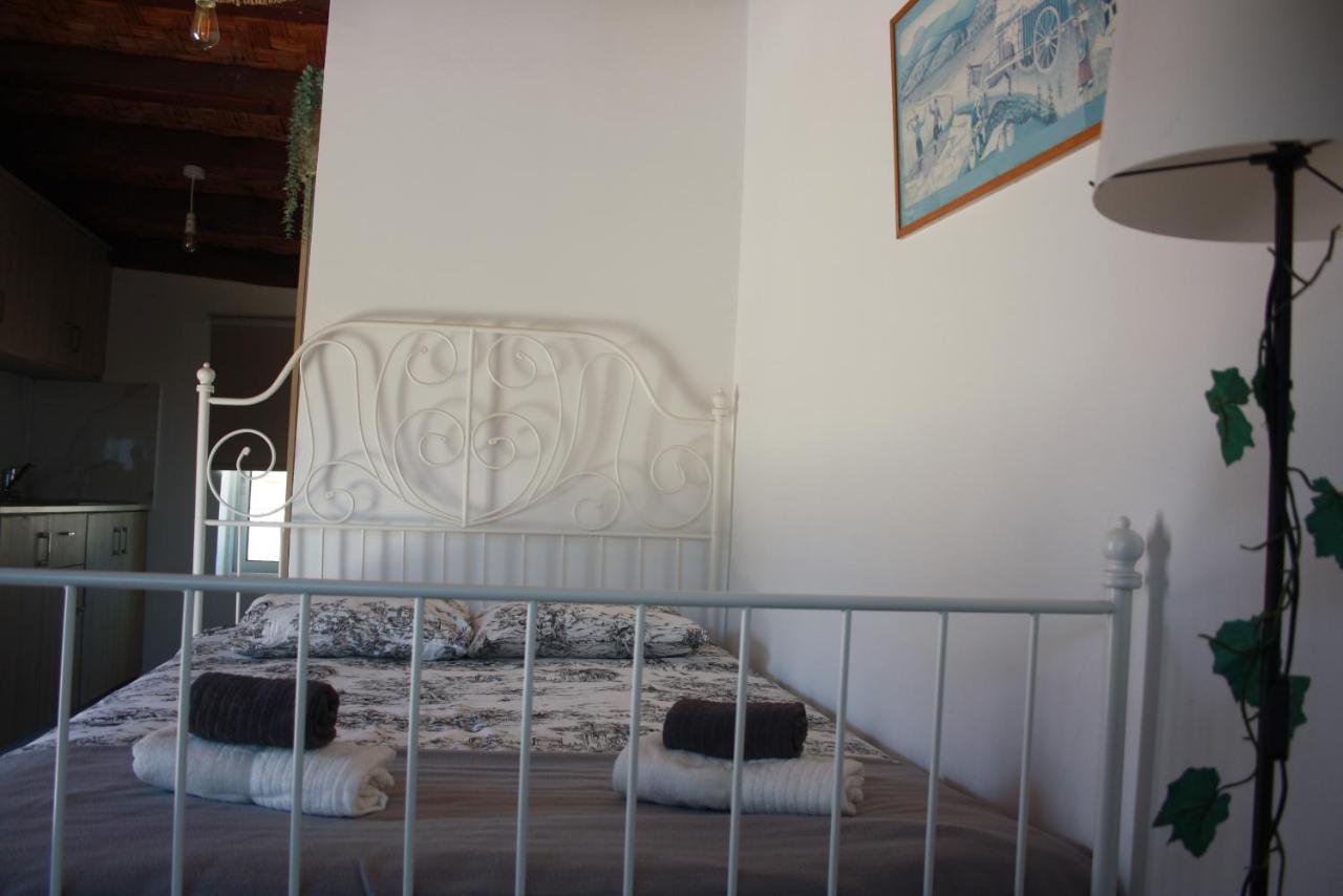 Apartments,polynikis Sea-cret,