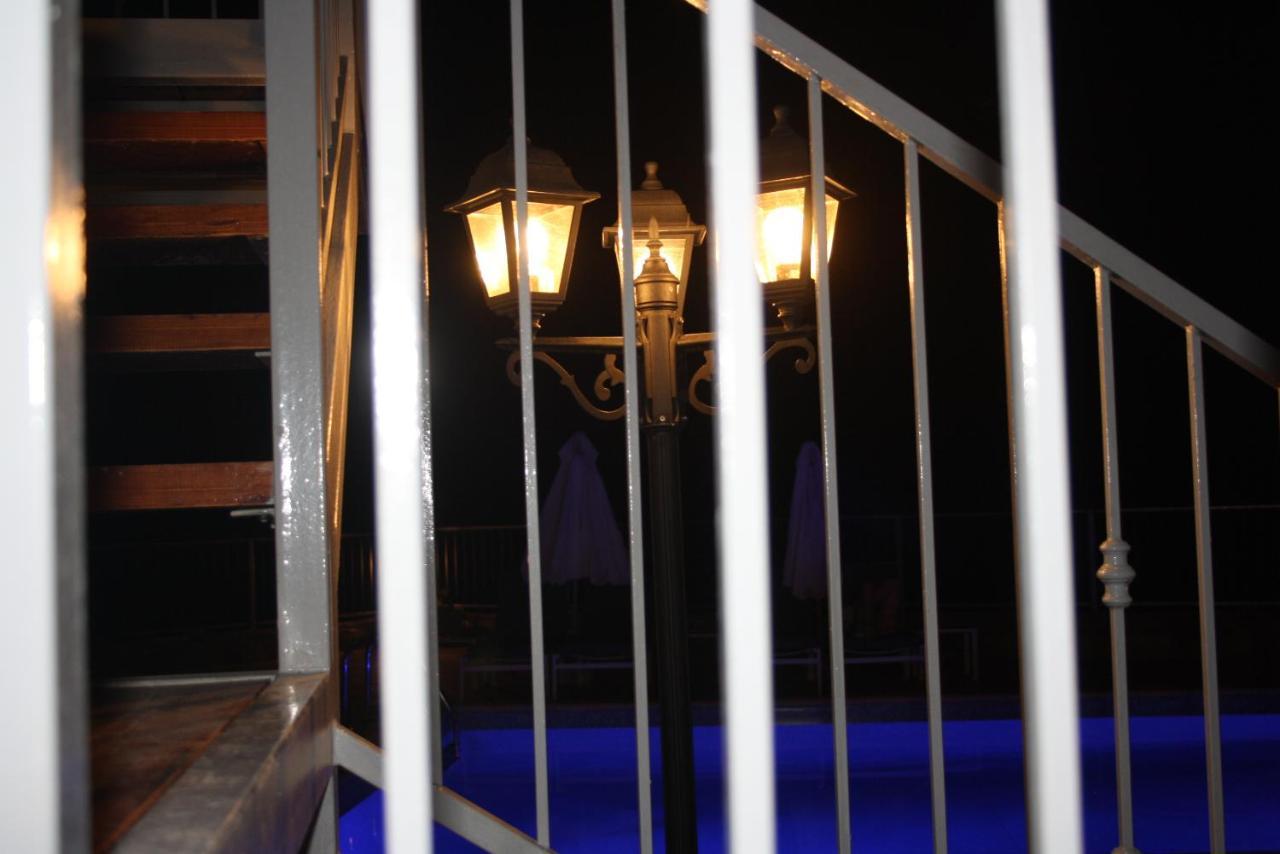 Apartments,polynikis Sea-cret, דירה Pachyammos