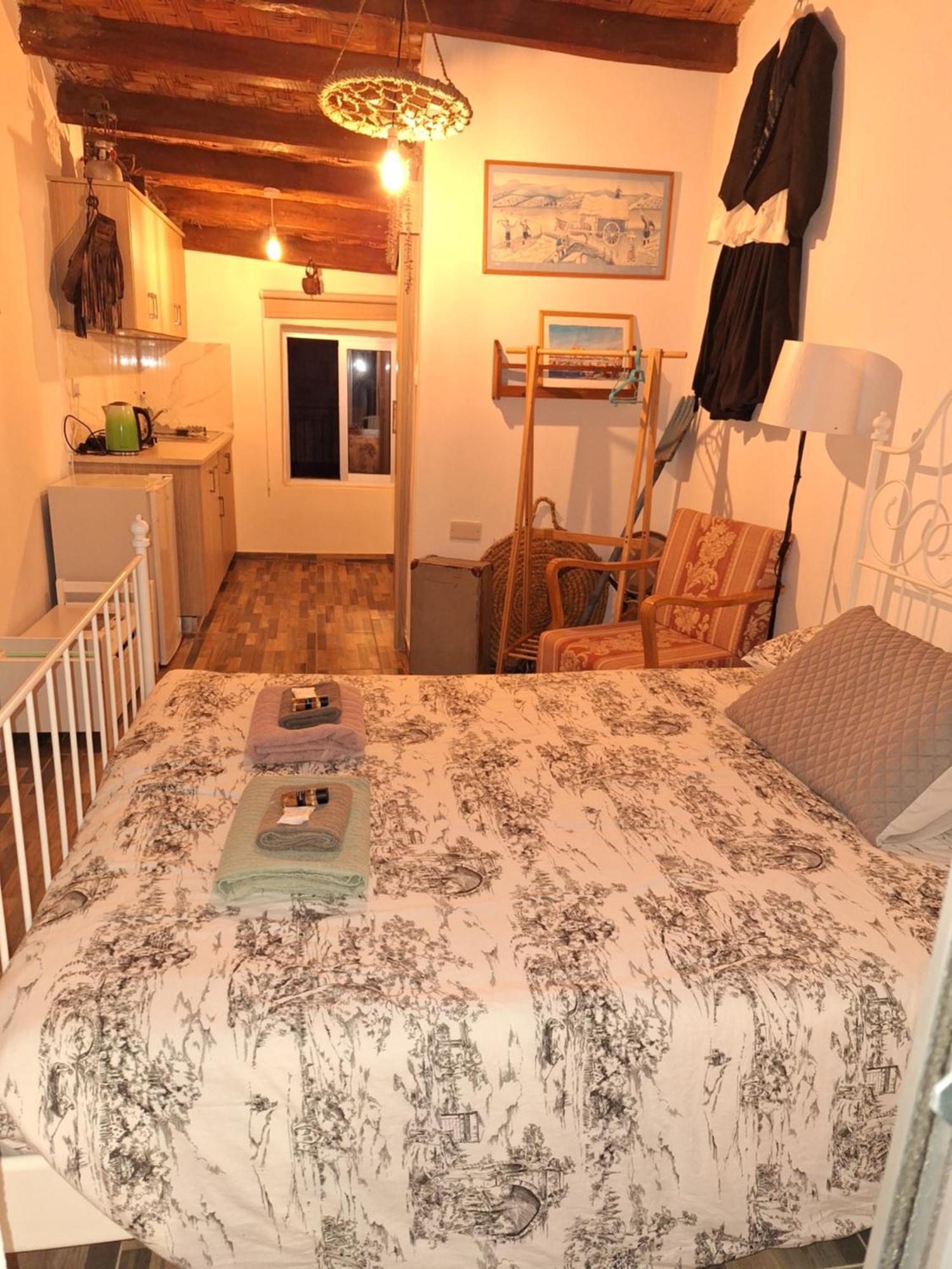 Apartments,polynikis Sea-cret, דירה Pachyammos