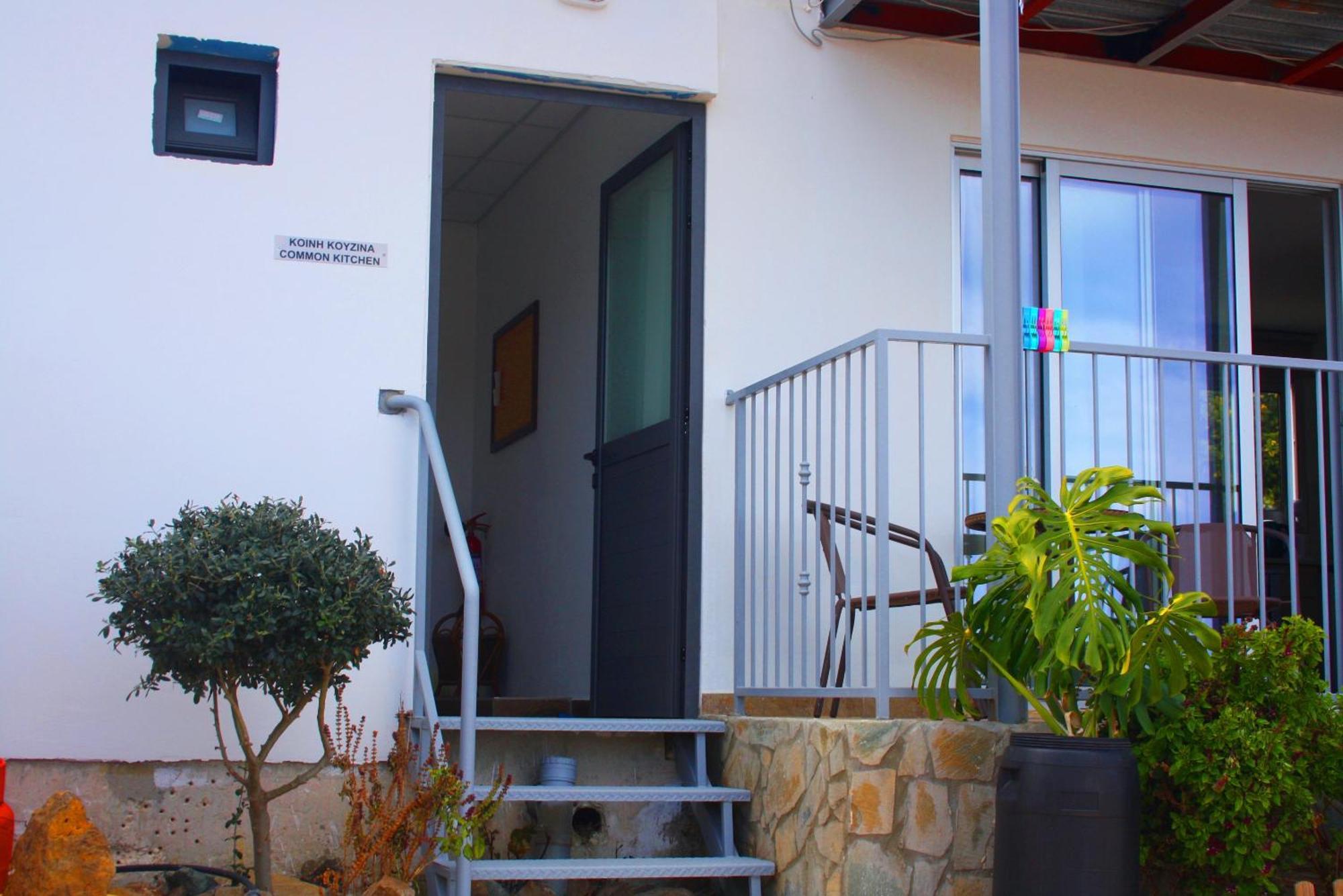 Apartments,polynikis Sea-cret, דירה Pachyammos
